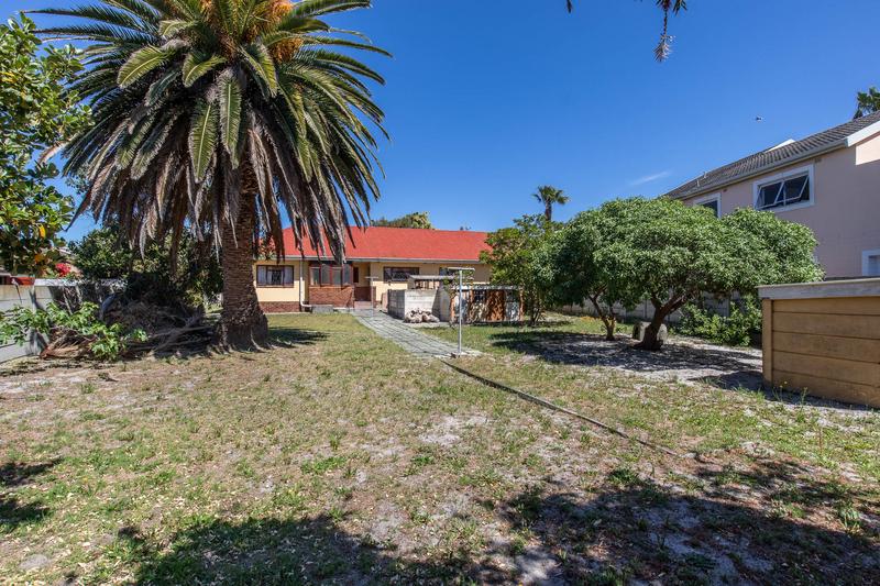 3 Bedroom Property for Sale in Diep River Western Cape